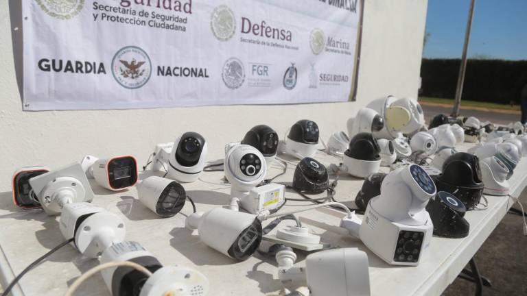Cámaras de videovigilancia que han sido retiradas de las calles, las cuales eran utilizadas por la delincuencia organizada.