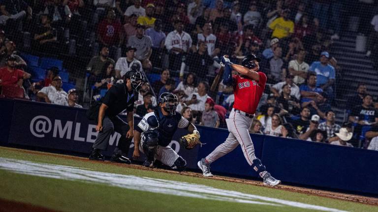 El bateo de los Medias Rojas fue demasiado para el pitcheo de los Sultanes en Monterrey.