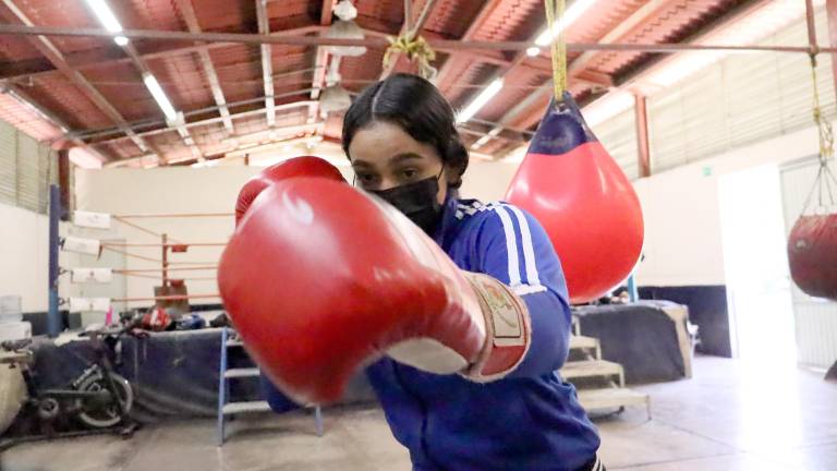 Melissa Esquivel disputará el título vacante Supergallo de la Federación Internacional de Boxeo.