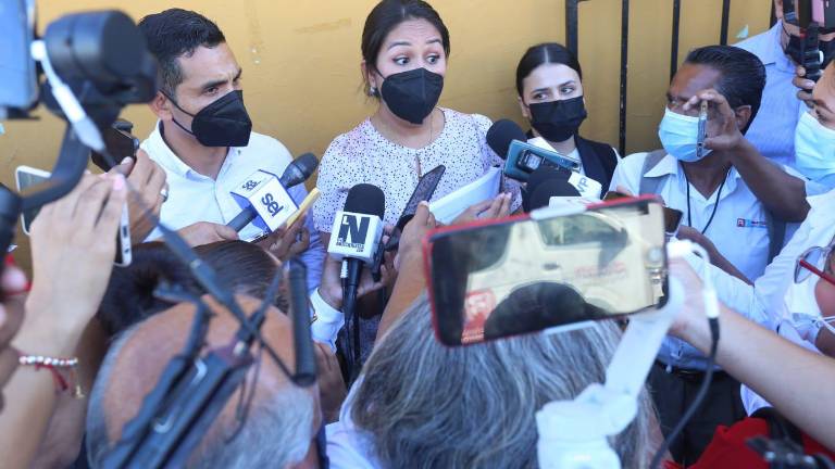 América Carrasco Valenzuela dijo que no se ha convocado a regidores.