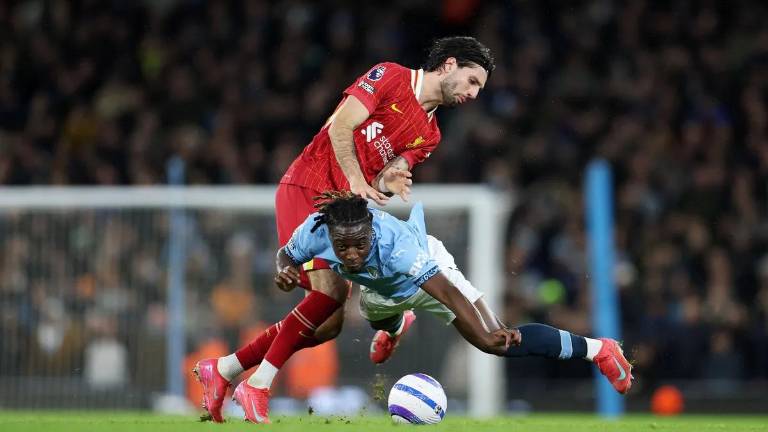 La victoria consolida a los Reds en la cima de la tabla, mientras el City sigue sumido en una crisis de resultados.