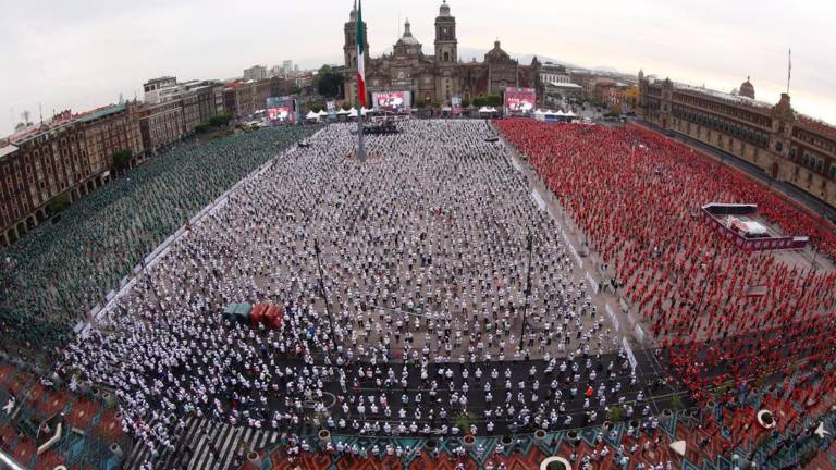 Así lució el Zócalo de la Ciudad de México con la clase masiva de boxeo.