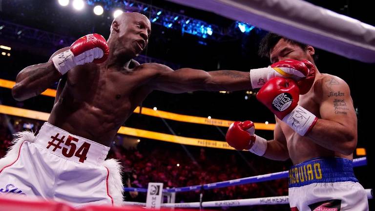 Manny Pacquiao no pudo derrotar a Yordenis Ugás.