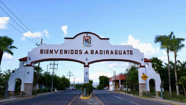 En la sierra de Badiraguato se reportó el derrumbe de una mina, dejando cinco trabajadores atrapados.