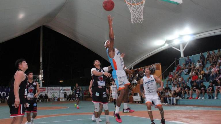 Delfines de Mazatlán pone su marca en 7-4.