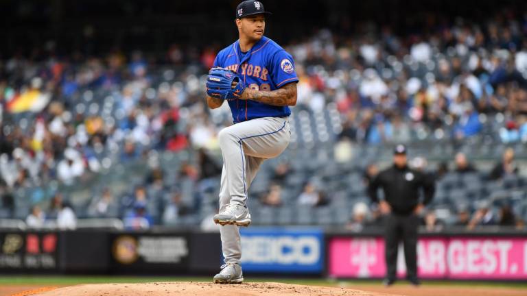 Taijuan Walker mantuvo en un puño a los Yanquis.