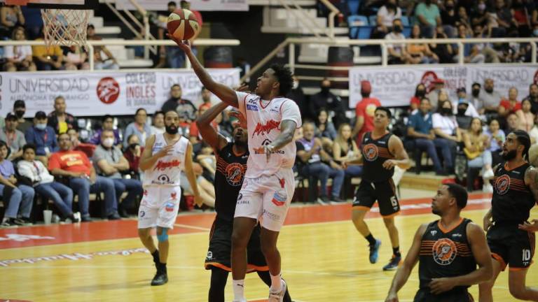 Venados Basketball pone su marca 3-3 en la campaña.
