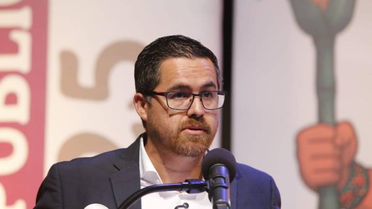 González Galindo precisó que la mujer se encuentra delicada de salud.