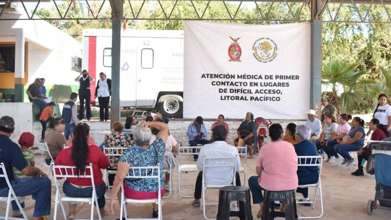 Servicios de salud ofrecidos por el Gobierno de Elota y la Secretaría de Marina, junto con instituciones de salud.