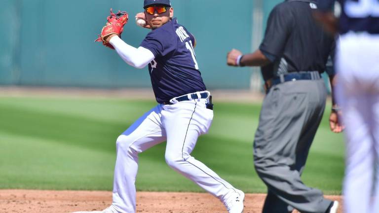 Isaac Paredes ha tenido muchos turnos en la presente pretemporada de las Grandes Ligas.