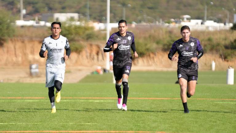 Los Cañoneros siguen en su pretemporada en espera de oficializar refuerzos.