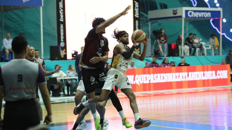 Venados Basketball mostró mayor intensidad y rapidez.