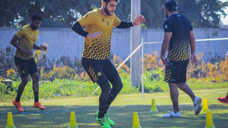 Dorados de Sinaloa tendrá una visita complicada ante Tepatitlán FC, este miércoles.