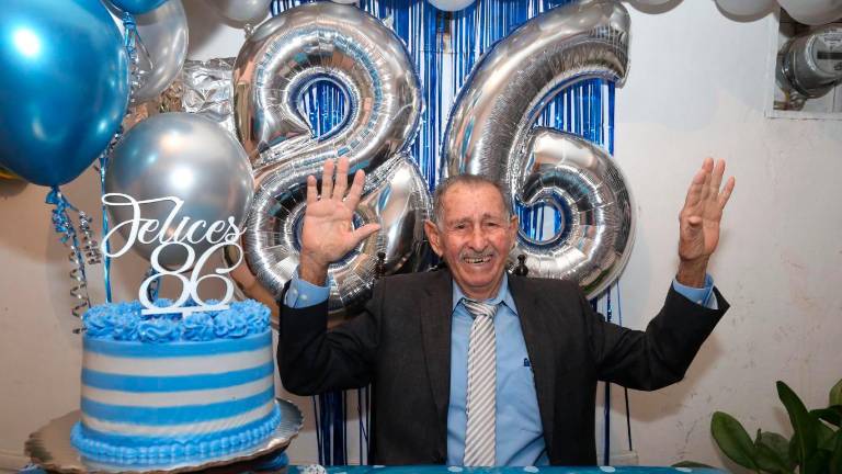 Rafael Tirado Loaiza, feliz el día de su cumpleaños.