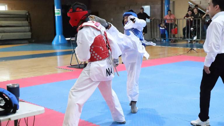 Los taekwondoínes culiacanenses hicieron valer su localía en los estatales.