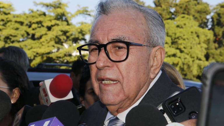 El Gobernador de Sinaloa Rubén Rocha Moya habla de la portación de armas en la entidad.