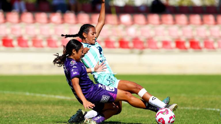 Mazatlán Sub 19 no puede ante las de la Comarca.