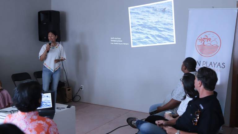 Marlen Manzano disernió el panel titulado “Quién habita el mar”.