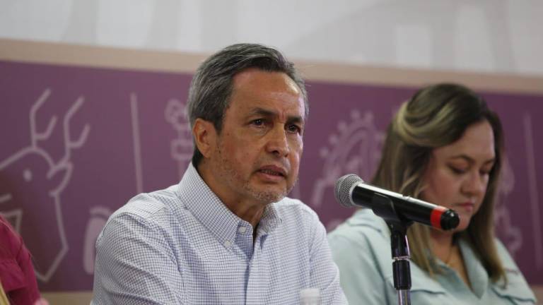 Jiménez López deslindó al Ejecutivo de los litigios en que está involucrado Vargas Landeros, para evitar órdenes de aprehensión y retomar sus funciones pese a estar vinculado a proceso.
