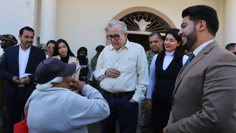 En el marco de su visita a Elota, El Gobernador aclaró que esta no responde específicamente a los enfrentamientos ocurridos el pasado domingo.