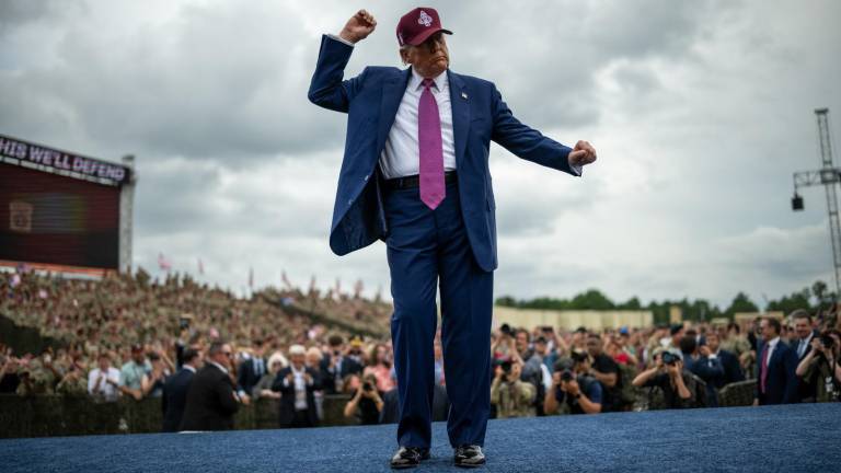 Reuters publicó el reporte titulado ‘EE.UU. presiona a México para que procese a políticos con vínculos con cárteles’, firmado por el periodista Diego Oré.
