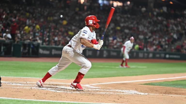 Diablos Rojos tunde a palos a Leones.
