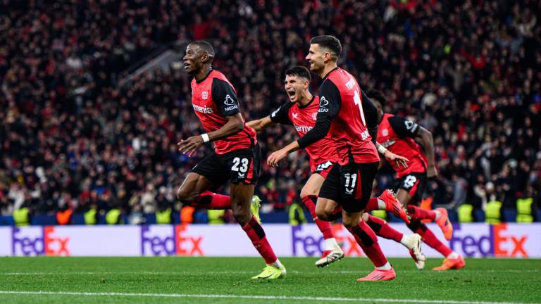 Nordi Mukiele (23) anotó el agónico gol con el que el Leverkusen doblegó al Inter.