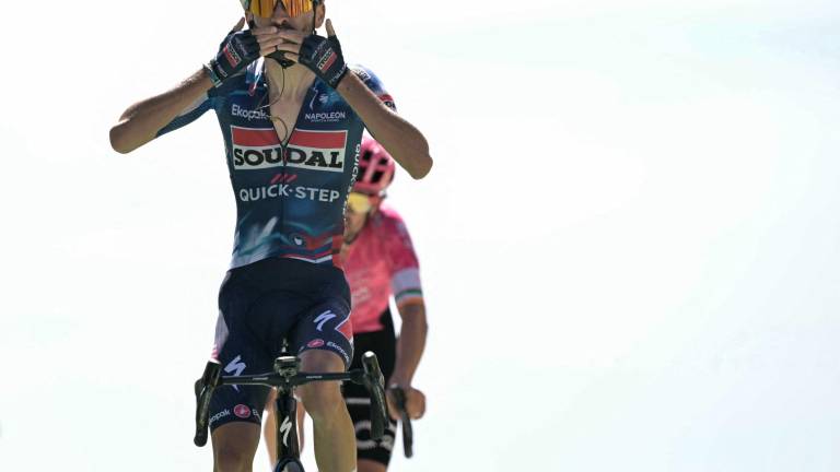 El ciclista fancés Valentin Paret-Peintre le dio a su país el primer triunfo en el Tour 2025.