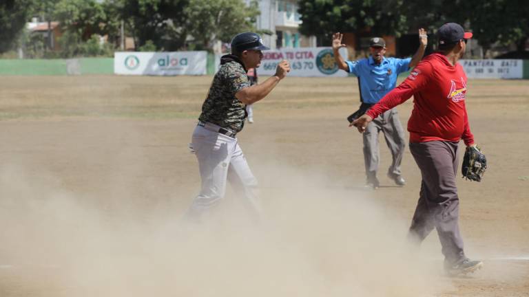 Duelos de muchas carreras hubo en la jornada.