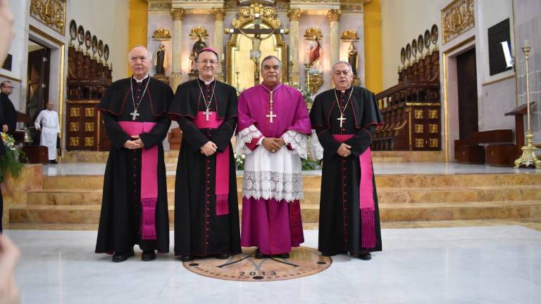Monseñor Jesús José Herrera Quiñónez asumió como nuevo Obispo de la Diócesis de Culiacán.