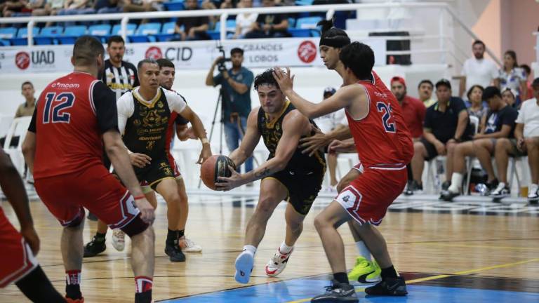 Nico García lideró la ofensiva de Piratas con 16 puntos.