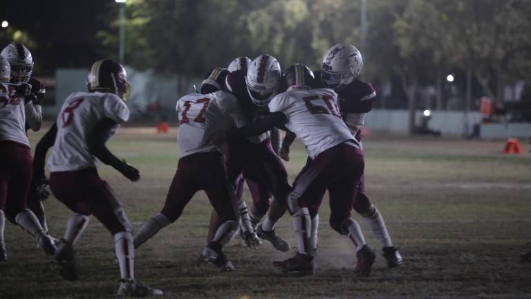 Burros Salvajes se coloca con marca de 2-0.