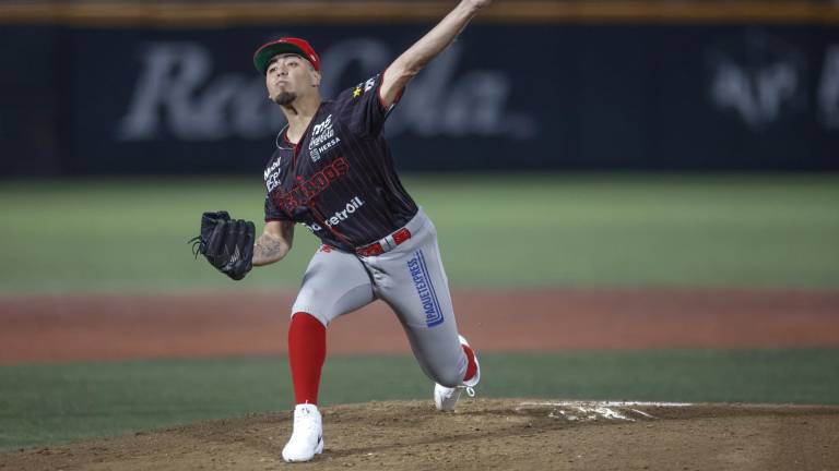 Héctor Villalobos estuvo en plan grande para Venados de Mazatlán.