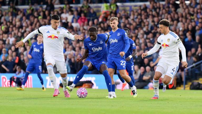 El Everton inició su temporada en la Premier League con una derrota ante el Leeds United.