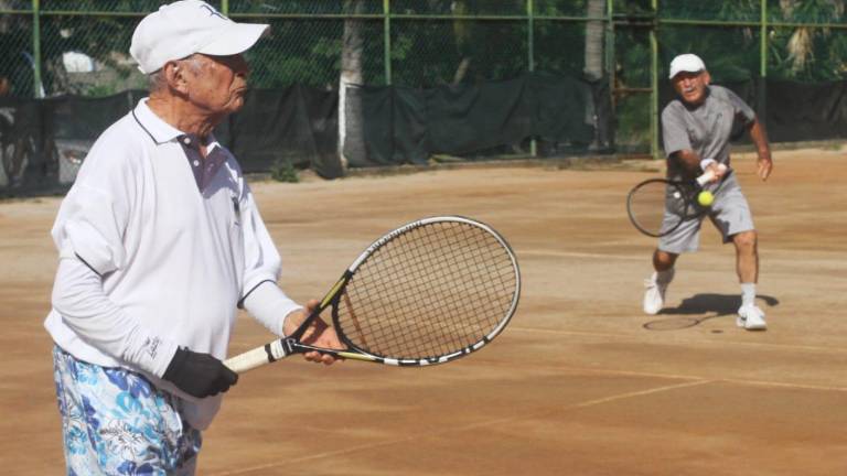 Duelos de mucha calidad se observaron en las canchas del Muralla.