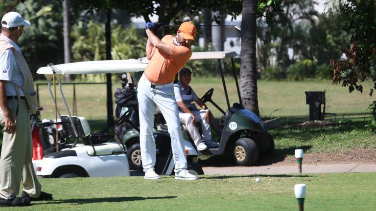 Una buena jornada se vivió este viernes en el tradicional torneo golfístico.