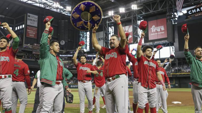 Benjamín Gil celebra tras el triunfo ante Canadá.