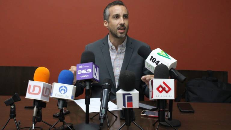 Gene René Bojórquez pide que la Auditoría Superior del Estado revise los recursos adicionales que reciben algunos diputados del Congreso del Estado sin justificación.