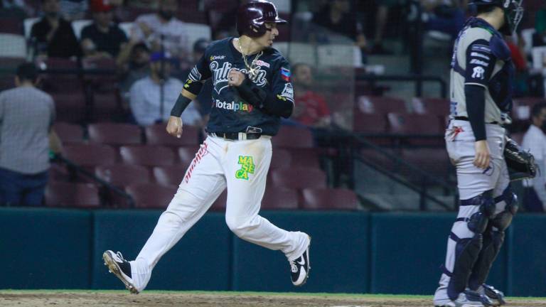 Tomateros vino de atrás para ganar el juego.