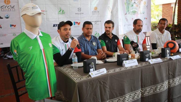 El uniforme que usará el representativo mexicano es dado a conocer.