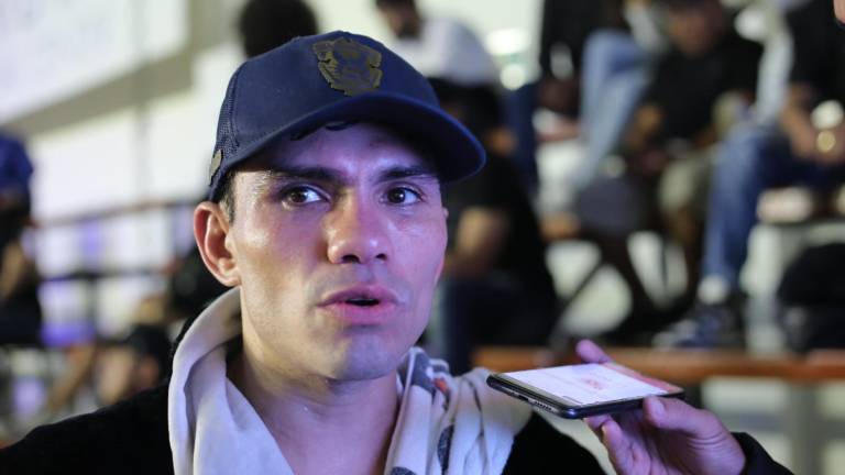 Pedro Guevara siente no haber podido noquear a José “Pamba” Valdés.