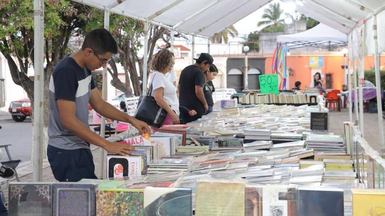 La Feria del Libro 2025 busca promover la lectura y el patrimonio cultural de Rosario.