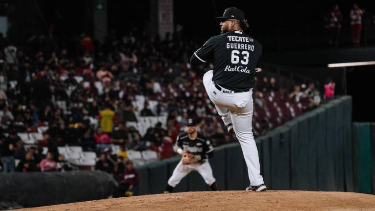 Alberto Guerrero fue el lanzador derrotado en el segundo juego de la doble cartelera.