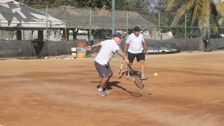 Enrique García y Guillermo Sosa se imponen en tres sets.