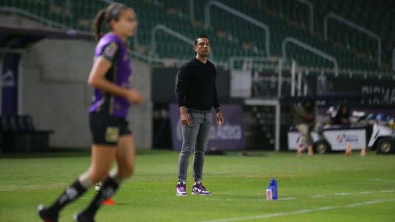 Jesús Padrón confía en que Mazatlán FC Femenil mejorará en el transcurso del Clausura 2023.