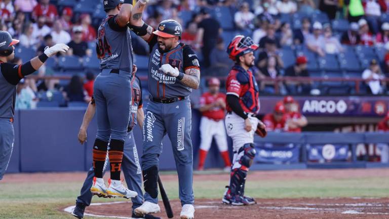 Naranjeros se lleva el triunfo por 5-4.