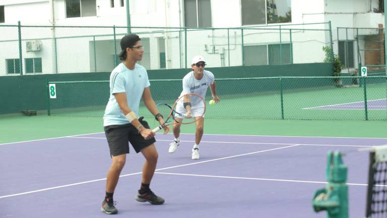 La copa se desarrollará en las modalidades de Singles y Dobles.
