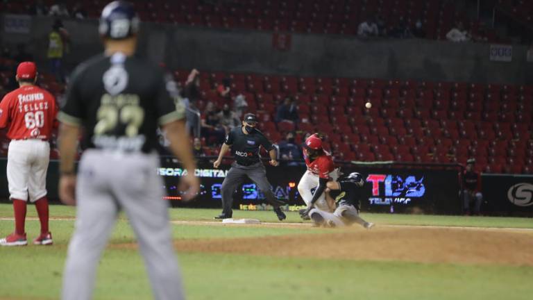 Venados de Mazatlán fue barrido en la doble cartelera del domingo.