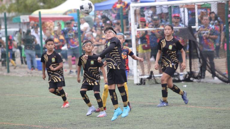 Emocionantes duelos hubo en la Unidad Deportiva Toledo Corro, una de las sedes de la competencia.