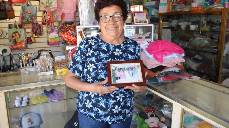 Aunque las pérdidas la han derrumbado, Victoria Ontiveros Martínez ha sabido reponerse y seguir adelante.